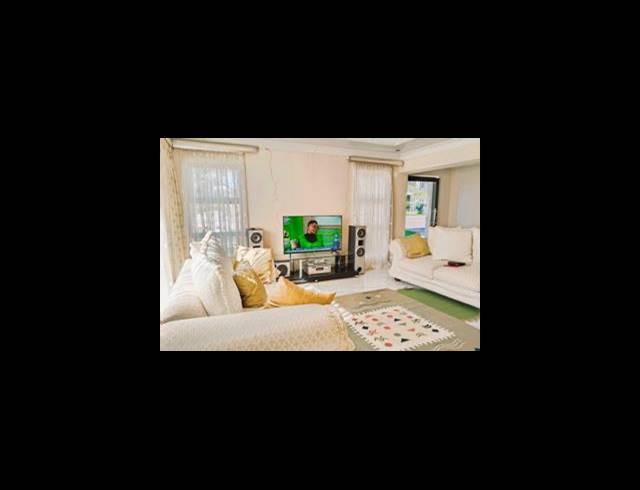 7 BEDROOM HOUSE FOR SALE IN CELTIC MEADOWS